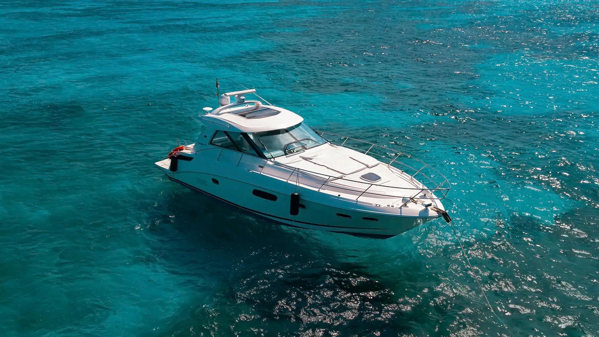 Cancun Yacht Charter